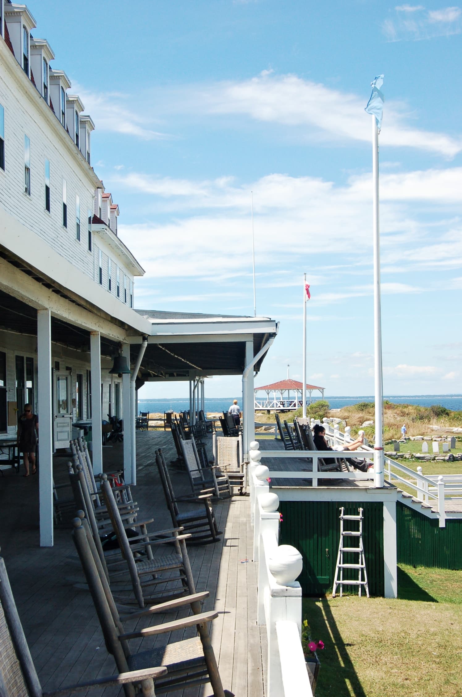 The famous Oceanic Hotel porch.