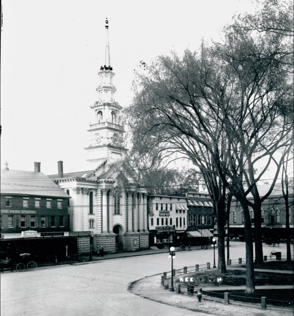 Top of the square between 1900 and 1920.