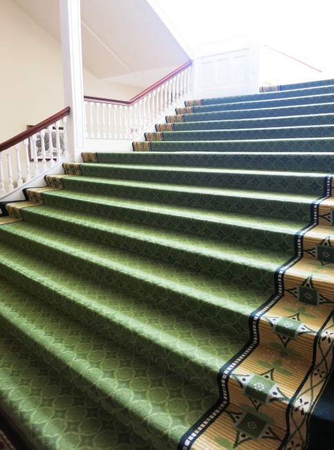 mount washington hotel stairs