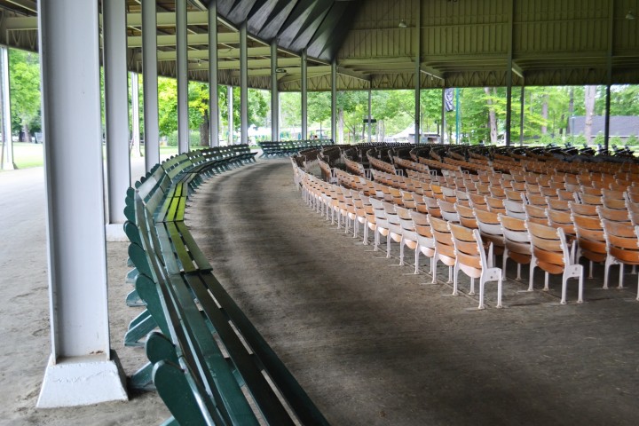 Tanglewood Shed Seating RS