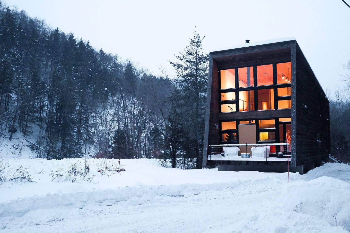 10 Cozy Cabins for Rent in Vermont | Winter Getaways