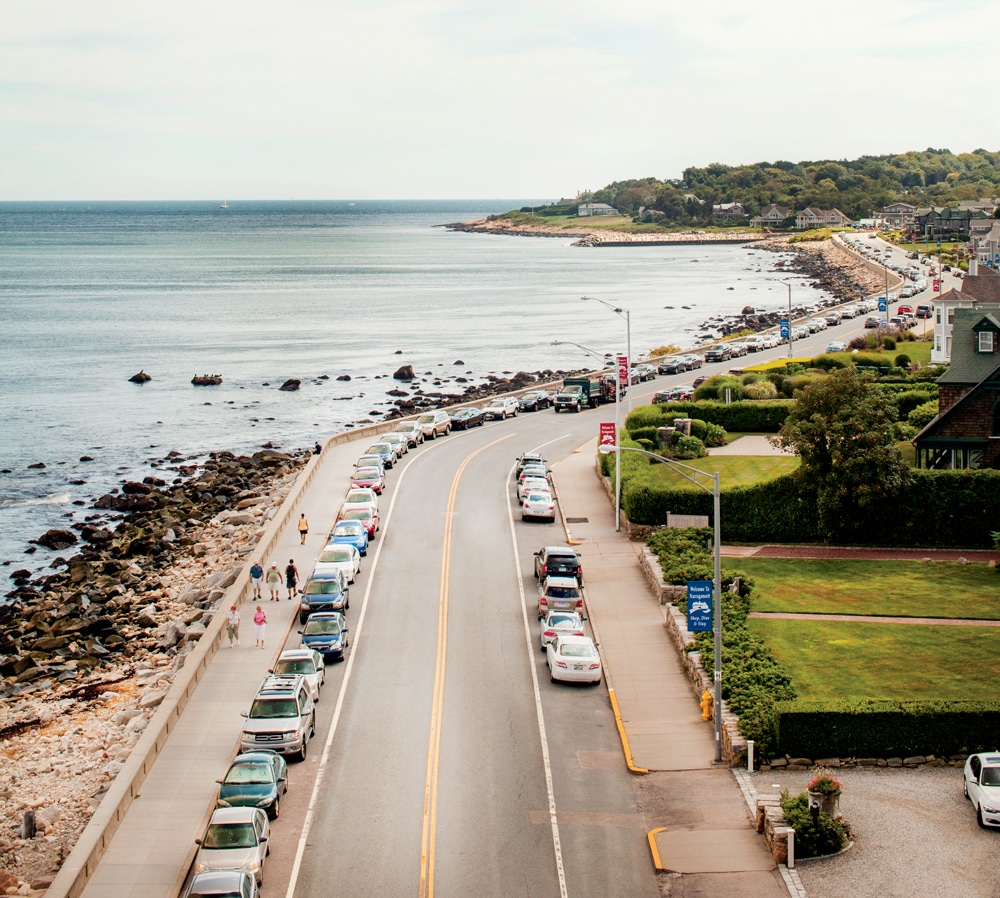 The view looking south along Ocean Road and the always-popular walkway by the sea wall.