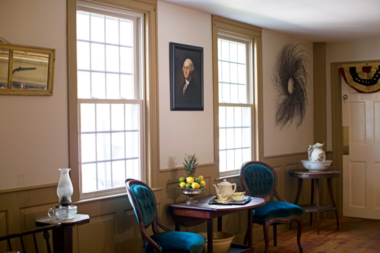 A portrait of George Washington graces the wall at Ye Olde Tavern in West Brookfield, Massachusetts, where—as the man’s own diary confirms—he stopped for a bite during his 1789 tour of New England.