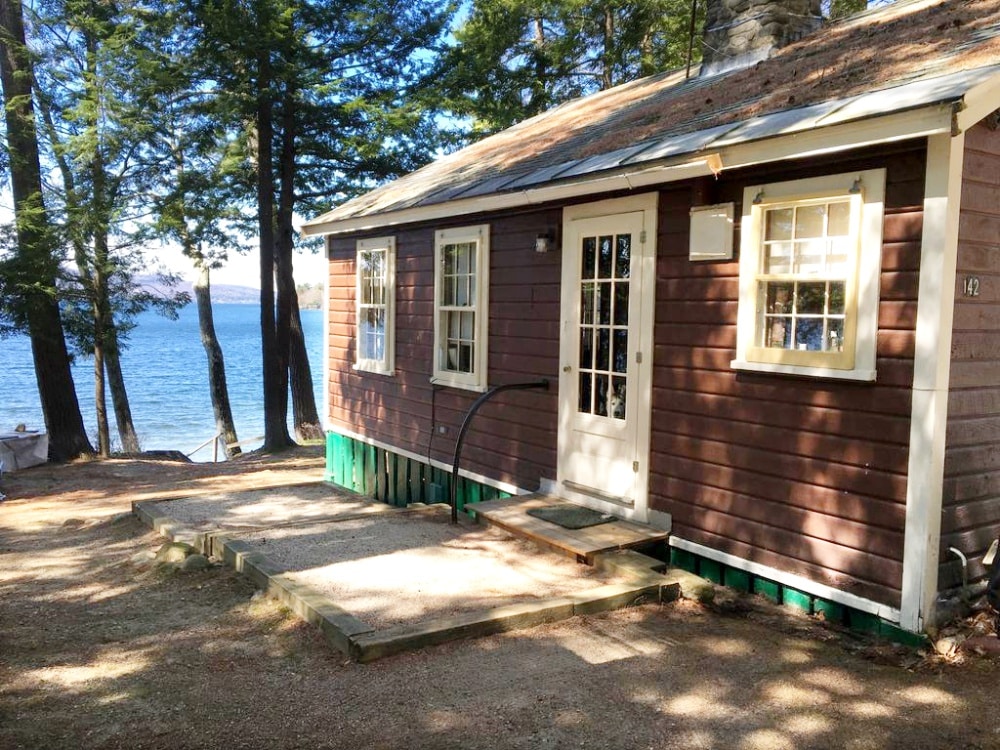 Lake-WInnipesaukee-Cabin-Rentals