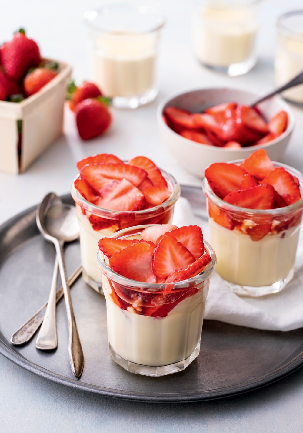 Strawberries with Mascarpone Mousse Recipe | Yankee Magazine