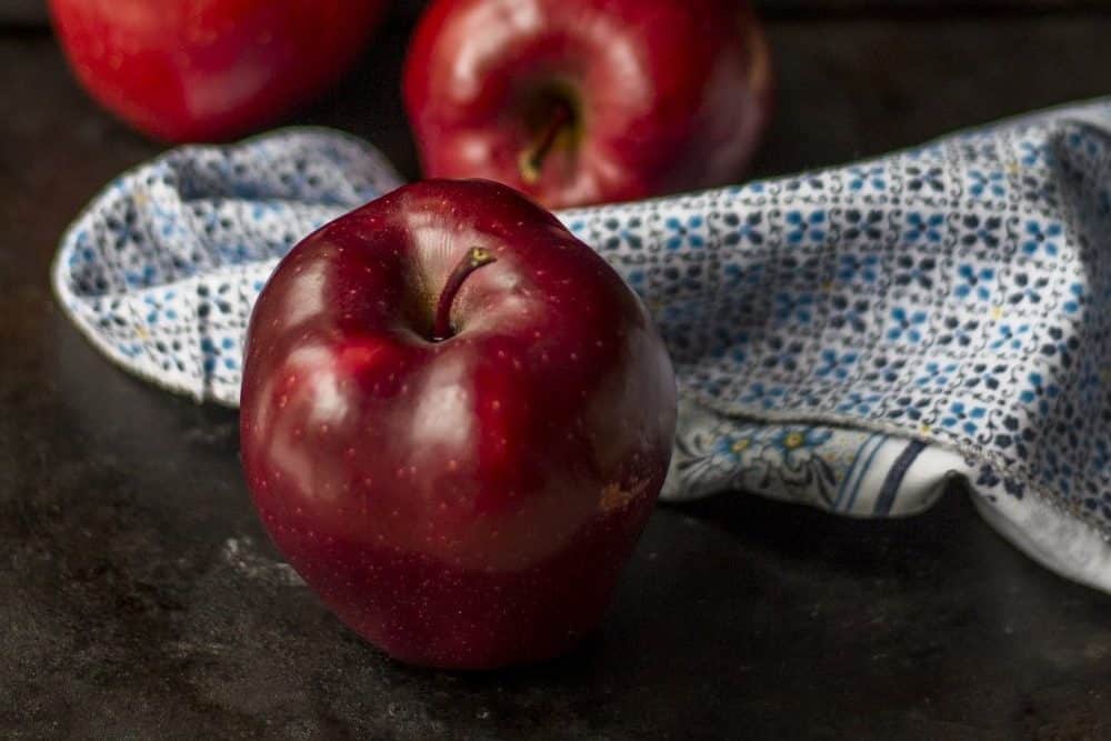 Why The Red Delicious Apple Is the Worst