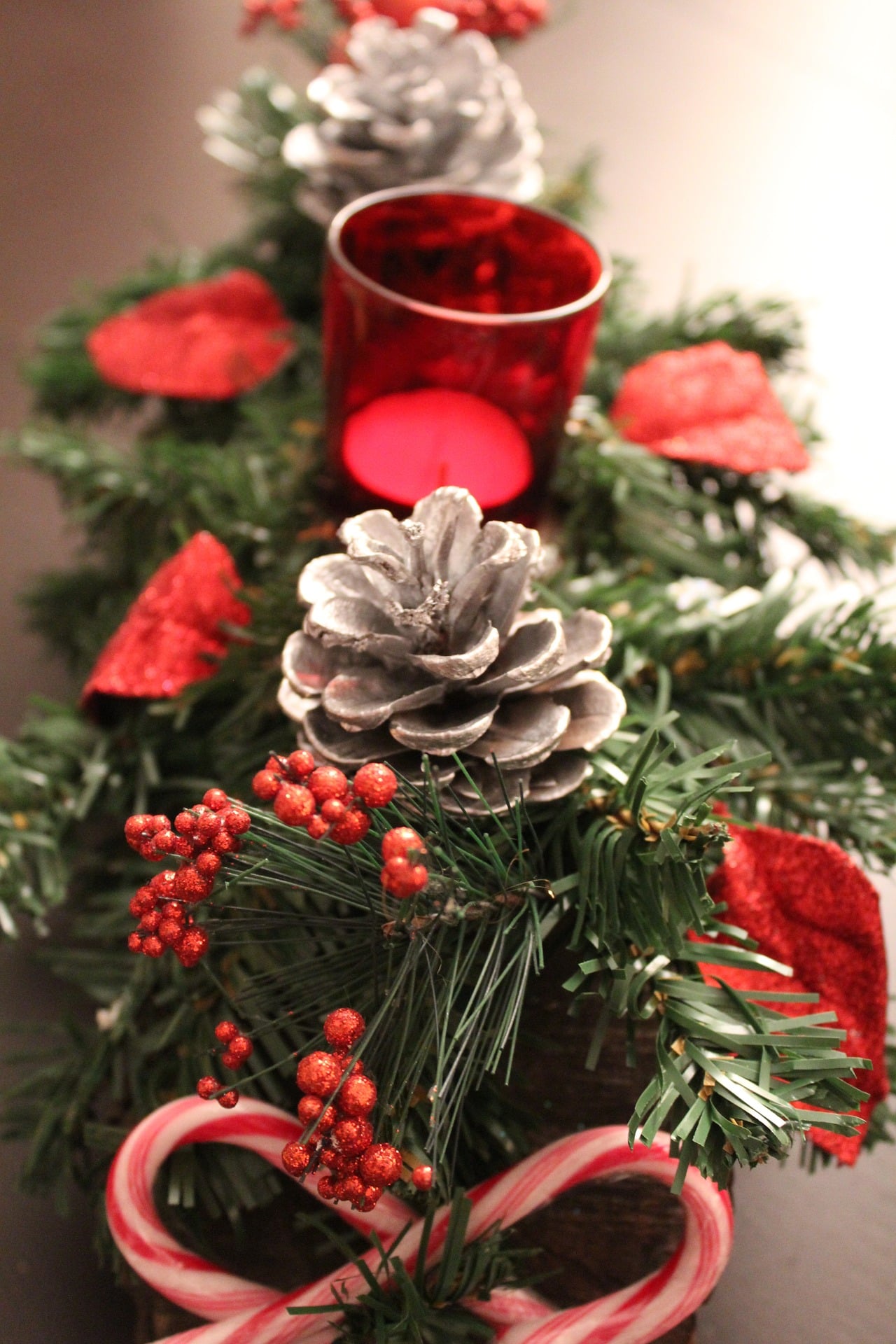 DIY Christmas Decorations | Pinecones, Acorns and Twigs
