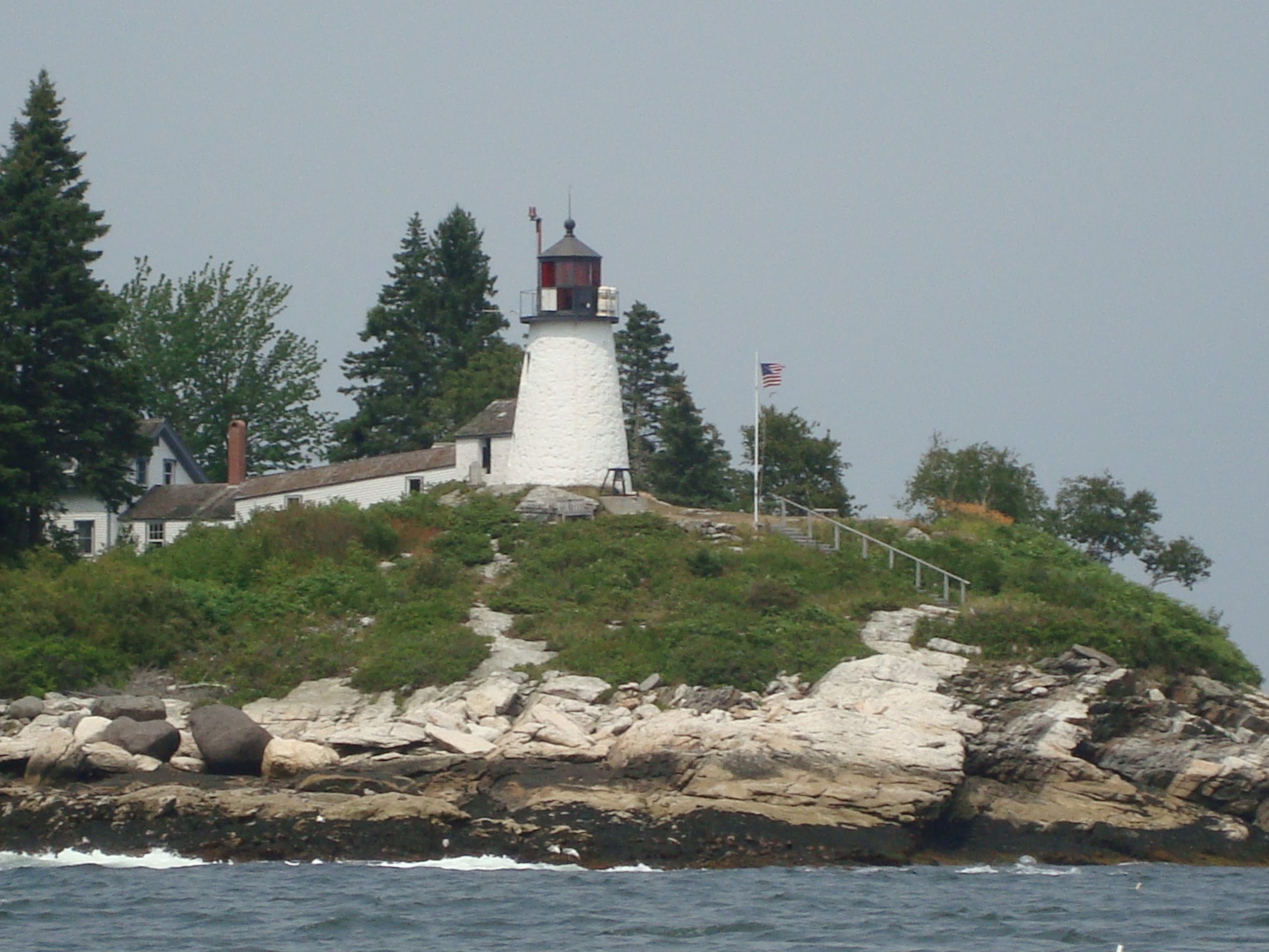 Burnt Island Lighthouse (user submitted)