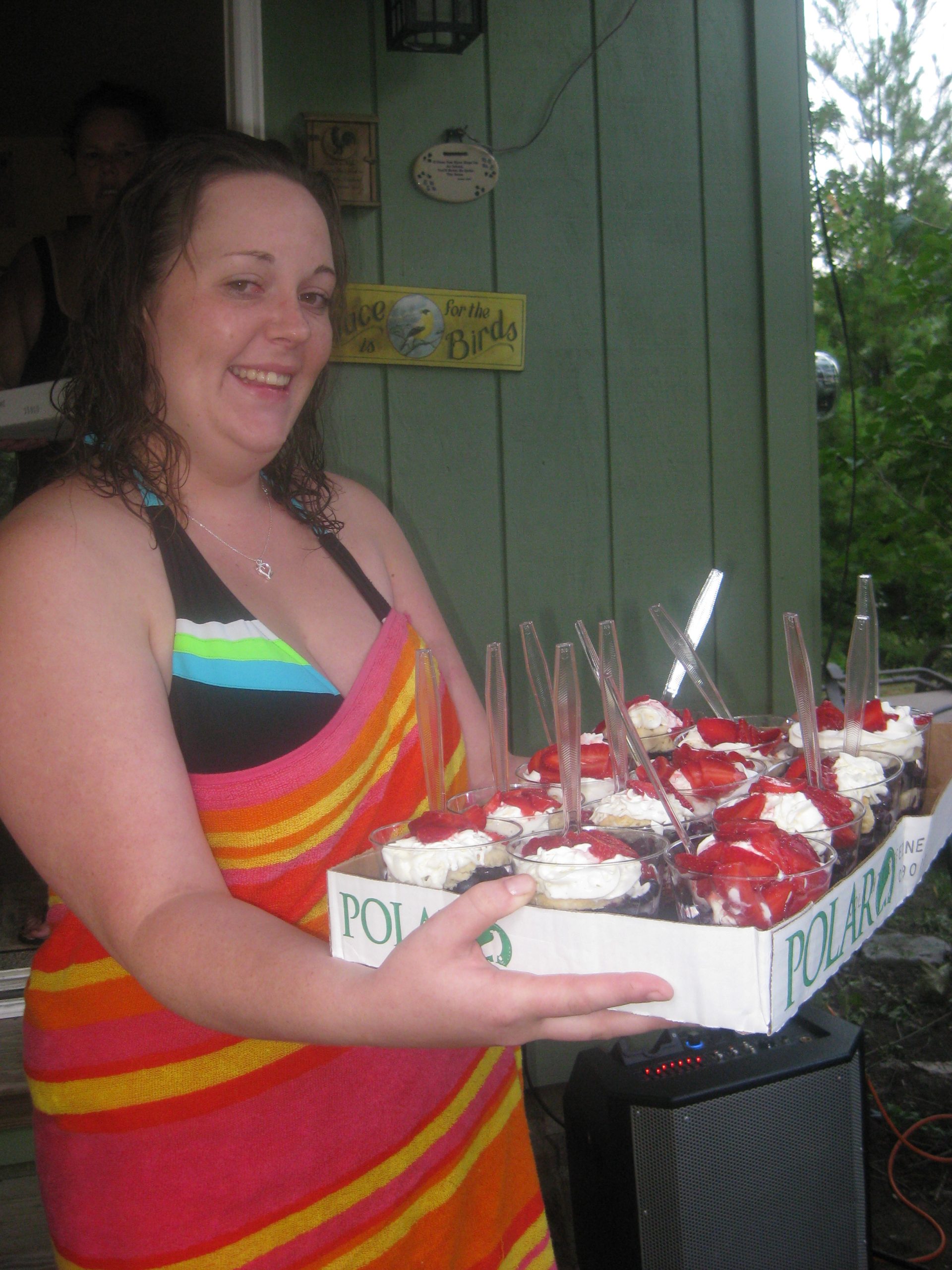 Patriotic Shortcakes By The Box Full (user submitted)