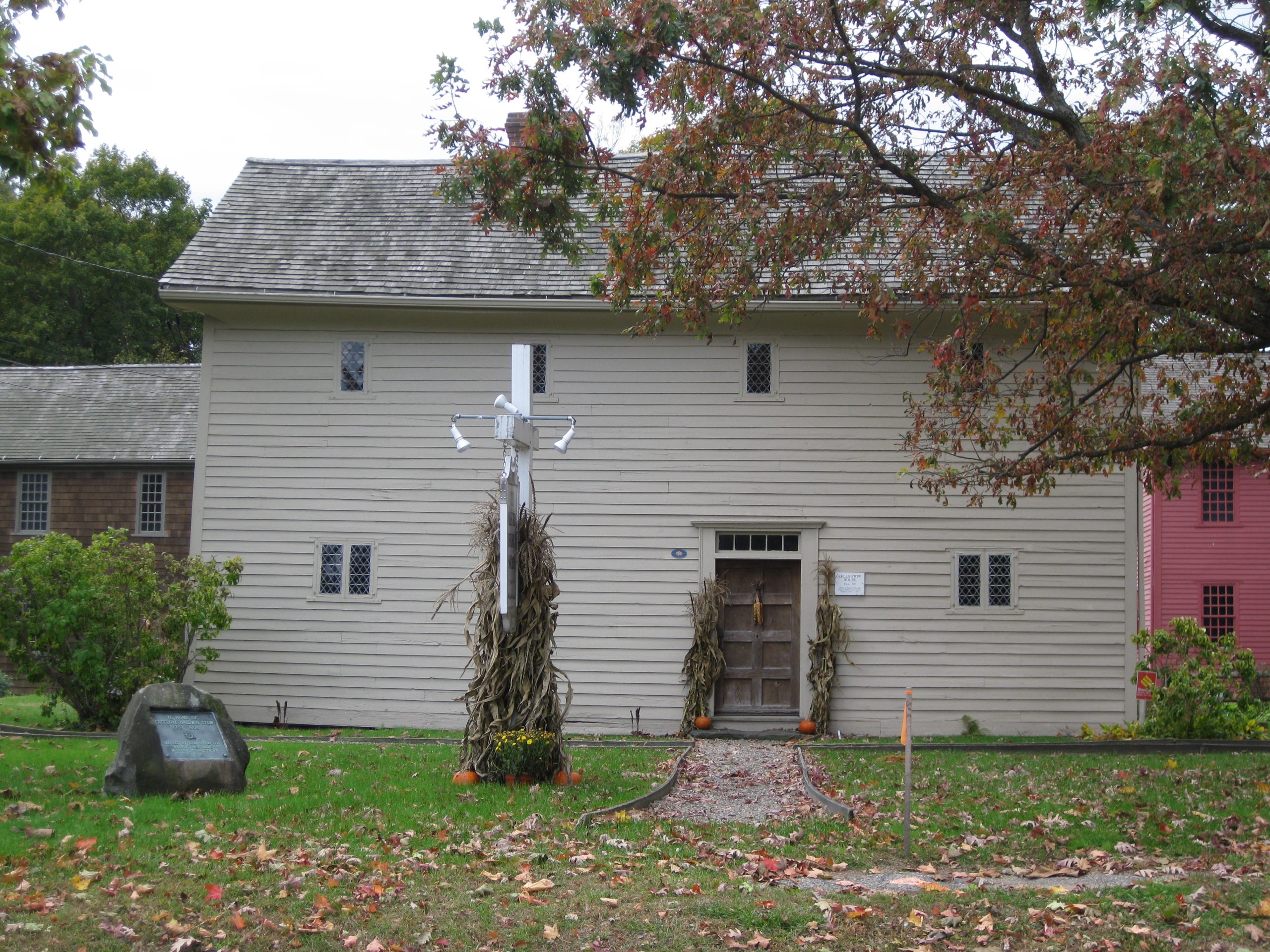 Eells-stow House &#8211; Circa 1700 (user submitted)