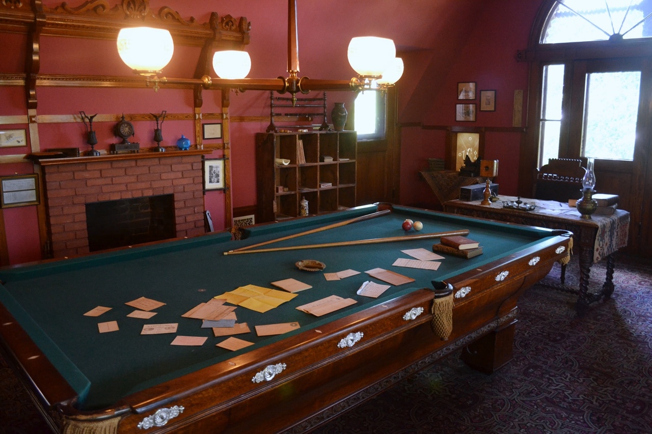 The billiard table in the house today was a gift to Clemens in 1904.