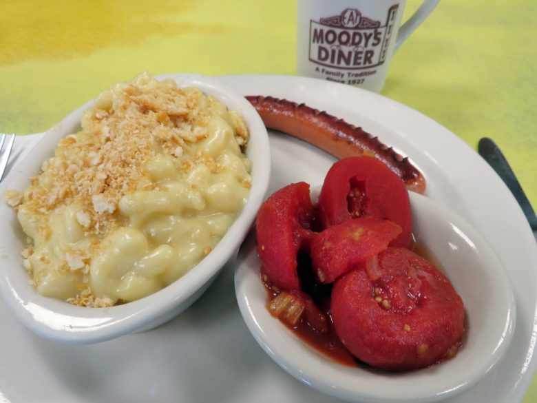 In Praise of Moody’s Diner in Waldoboro, Maine