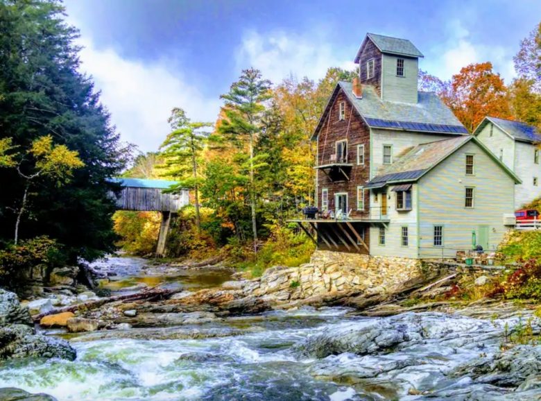 10 Unique New England Rentals