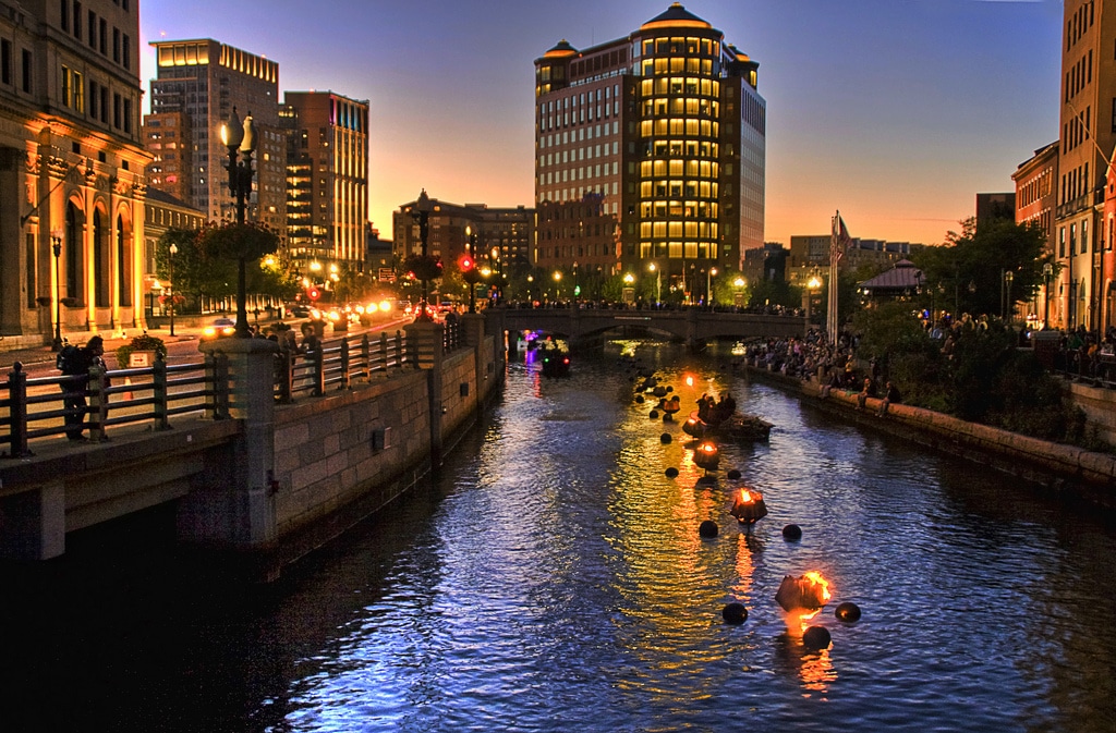 what-to-do-in-providence-ri-waterfire
