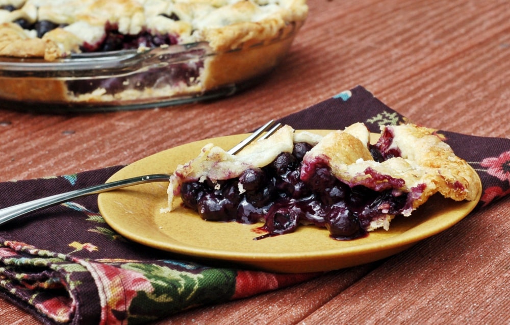 wild-maine-blueberry-pie-recipe